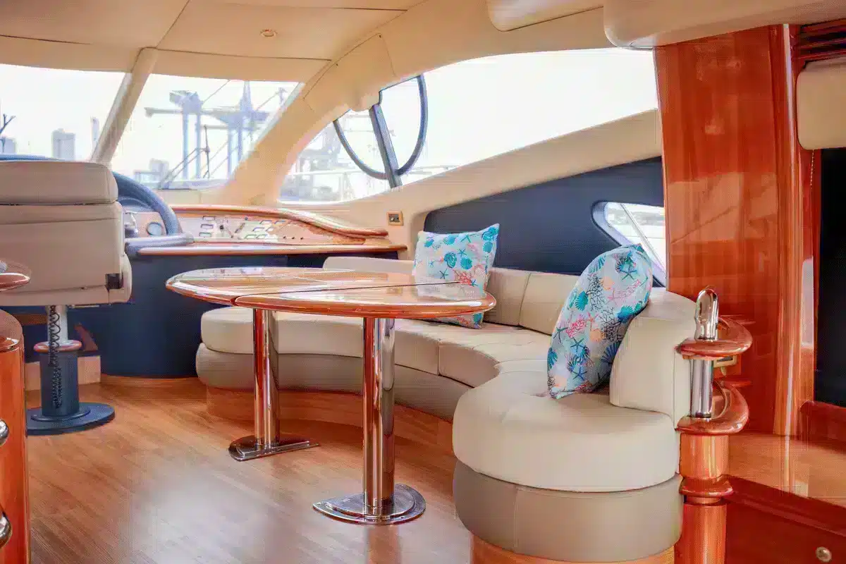 Yate Luz II - Image 7